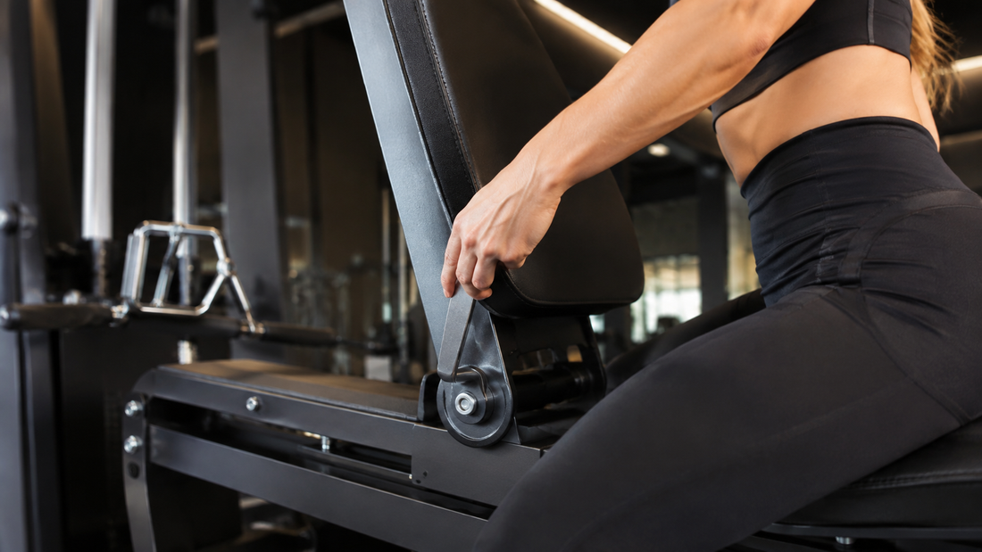 Erros comuns (e perigosos) em exercícios de máquina: como treinar com segurança
